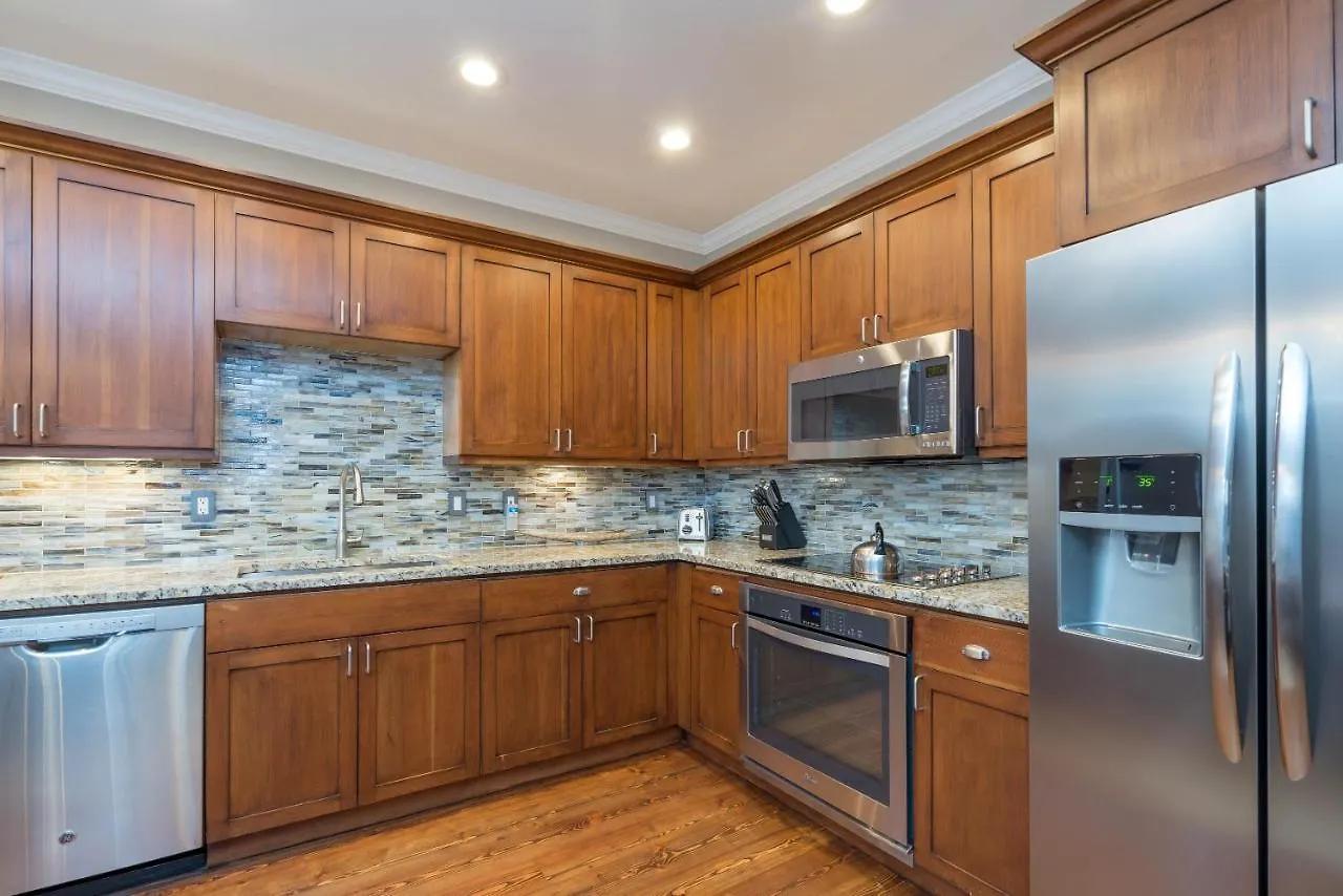 Affordably Priced 2 Bedroom - Riverclub2br *