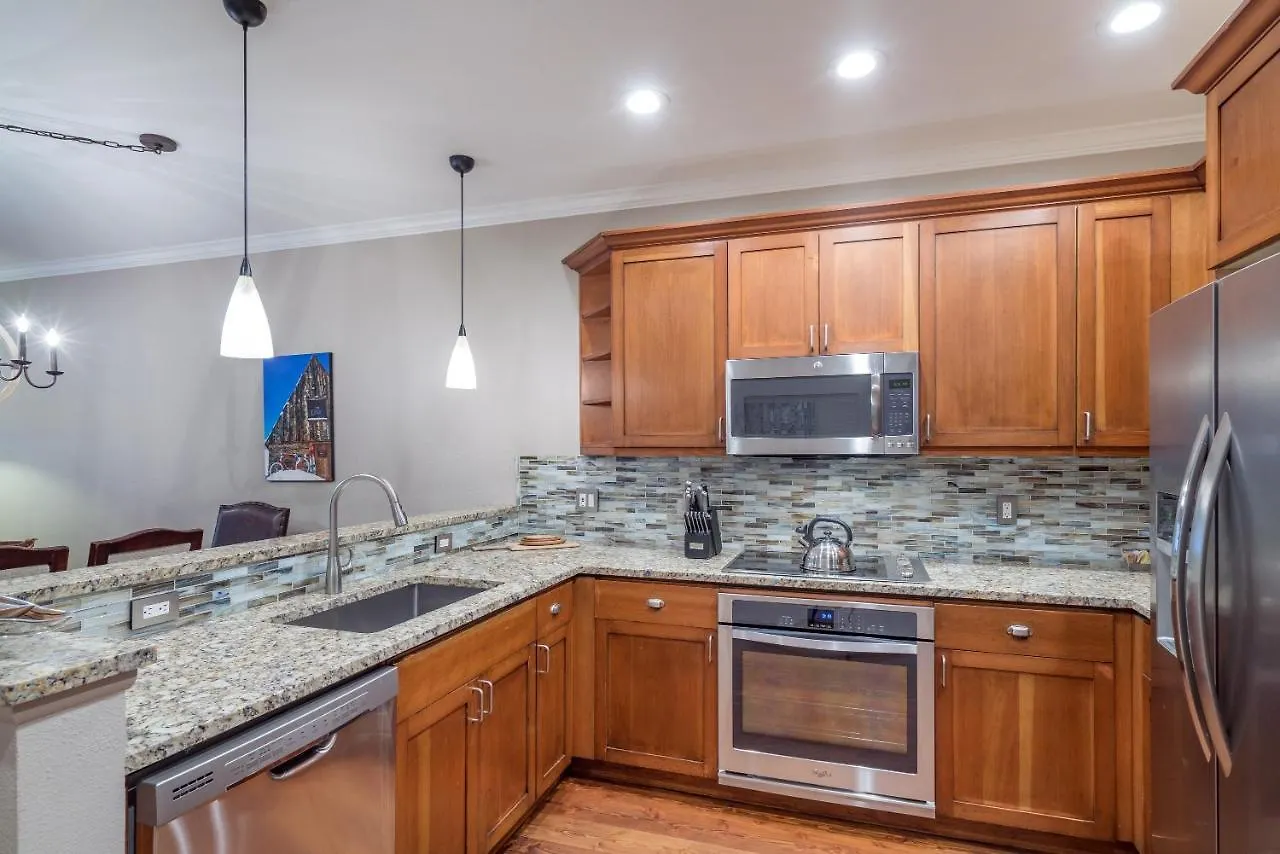 Affordably Priced 2 Bedroom - Riverclub2br