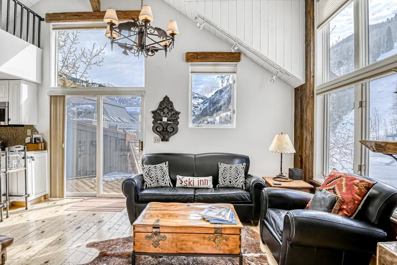 Double Diamond Ski-in/ski-out Apartment *