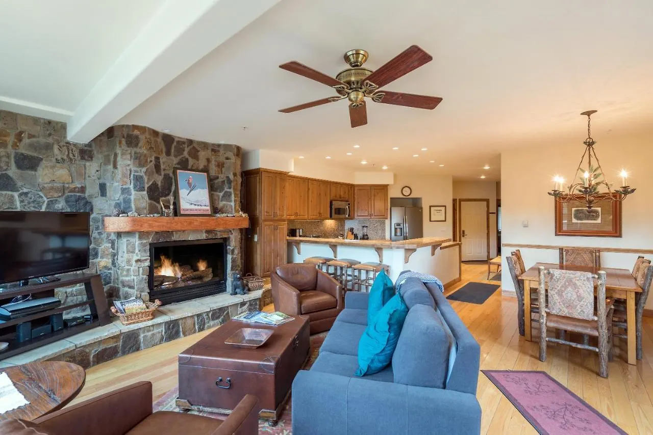Le Chamonix By Alpine Holiday home