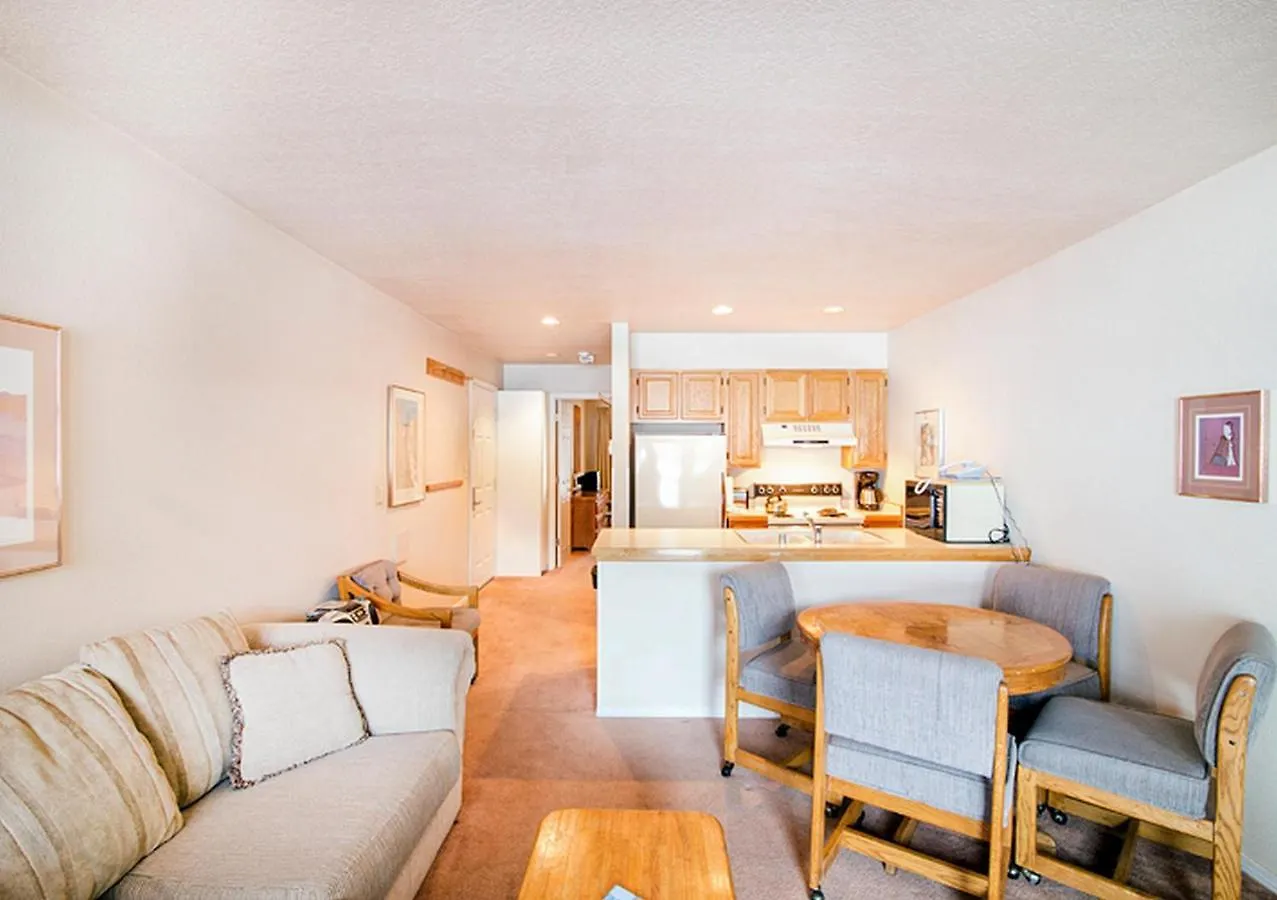 Etta Place By Alpine