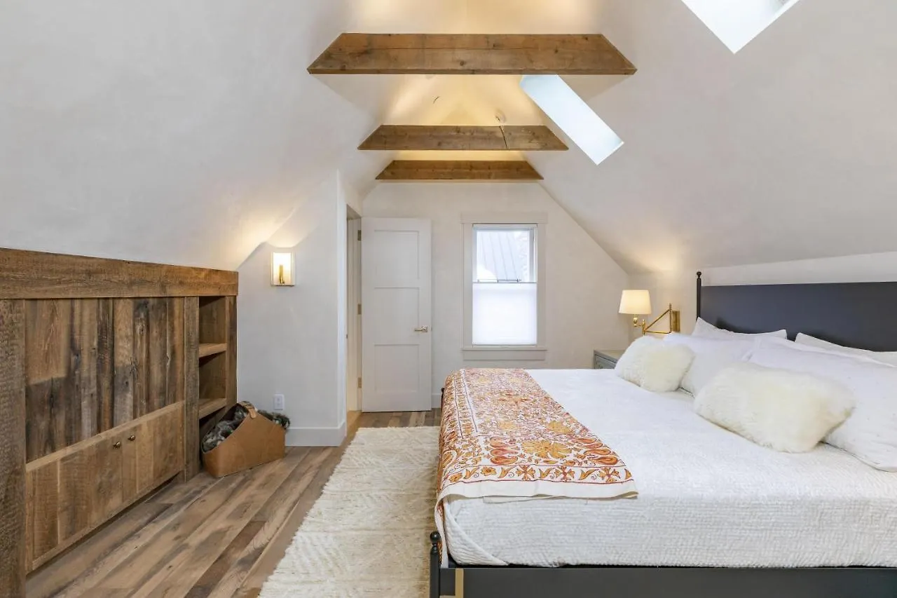 Holiday home Splendid In The Heart Of Town