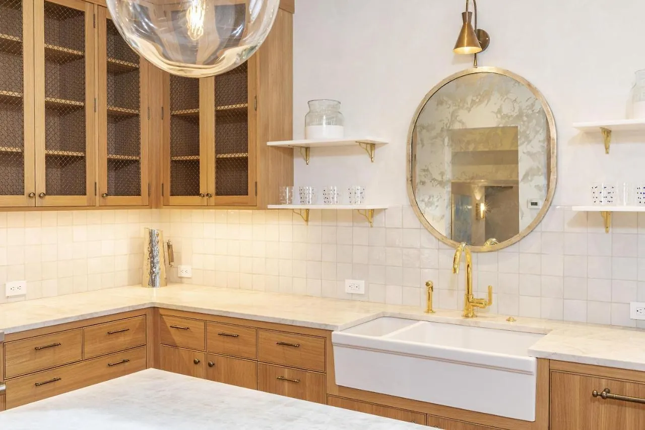 Splendid In The Heart Of Town Holiday home *