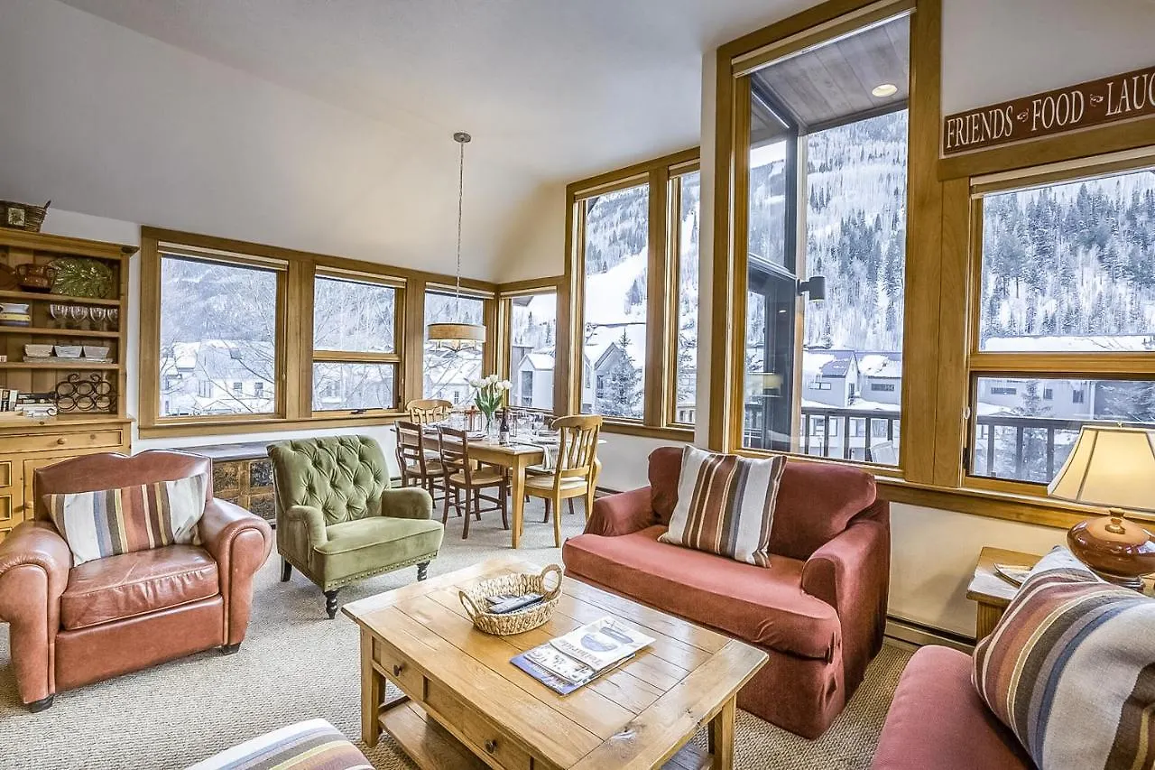 Cornet Creek Apartment *