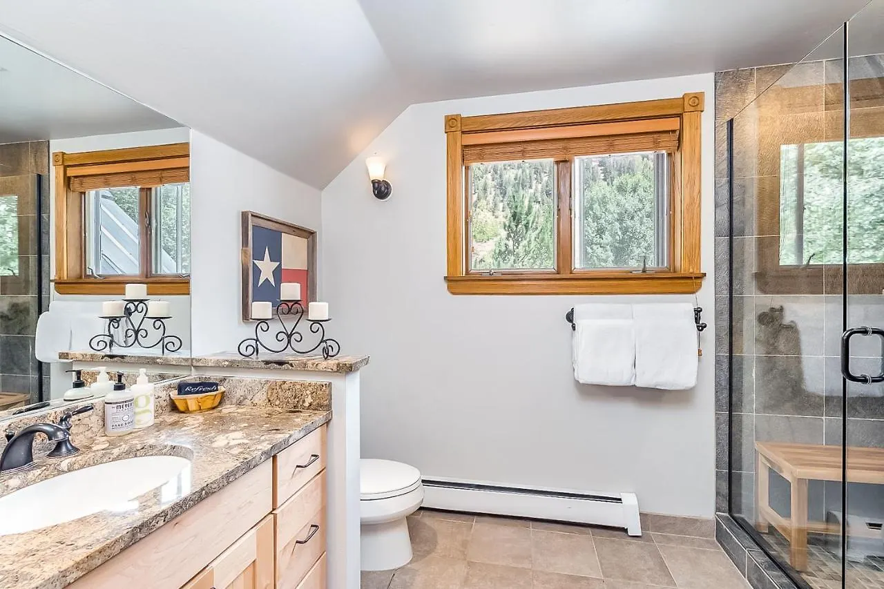 The Tomboy Townhome Holiday home