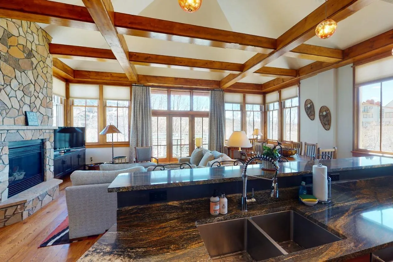 Palmyra 4a - Panoramic Peaks Apartment Telluride
