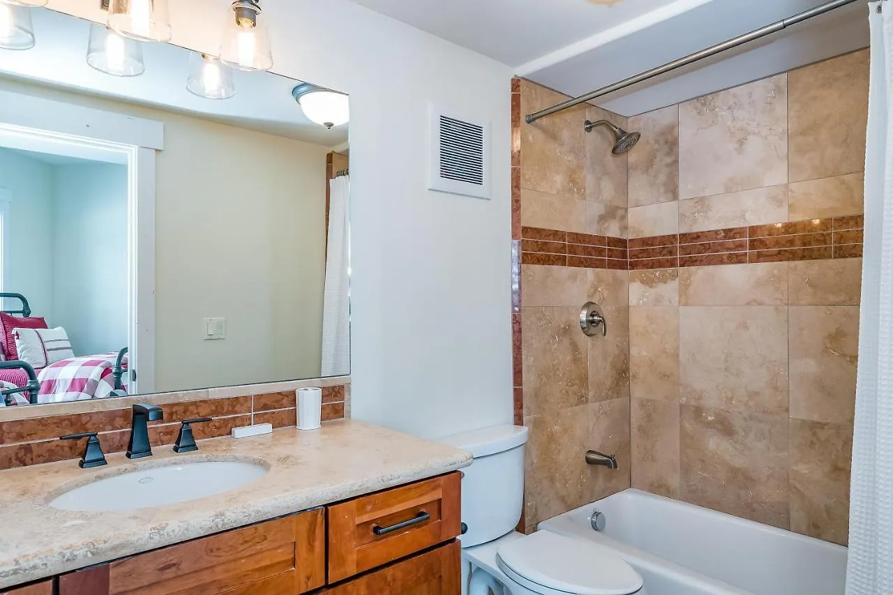 Adams Ranch Rd - 247 Holiday home