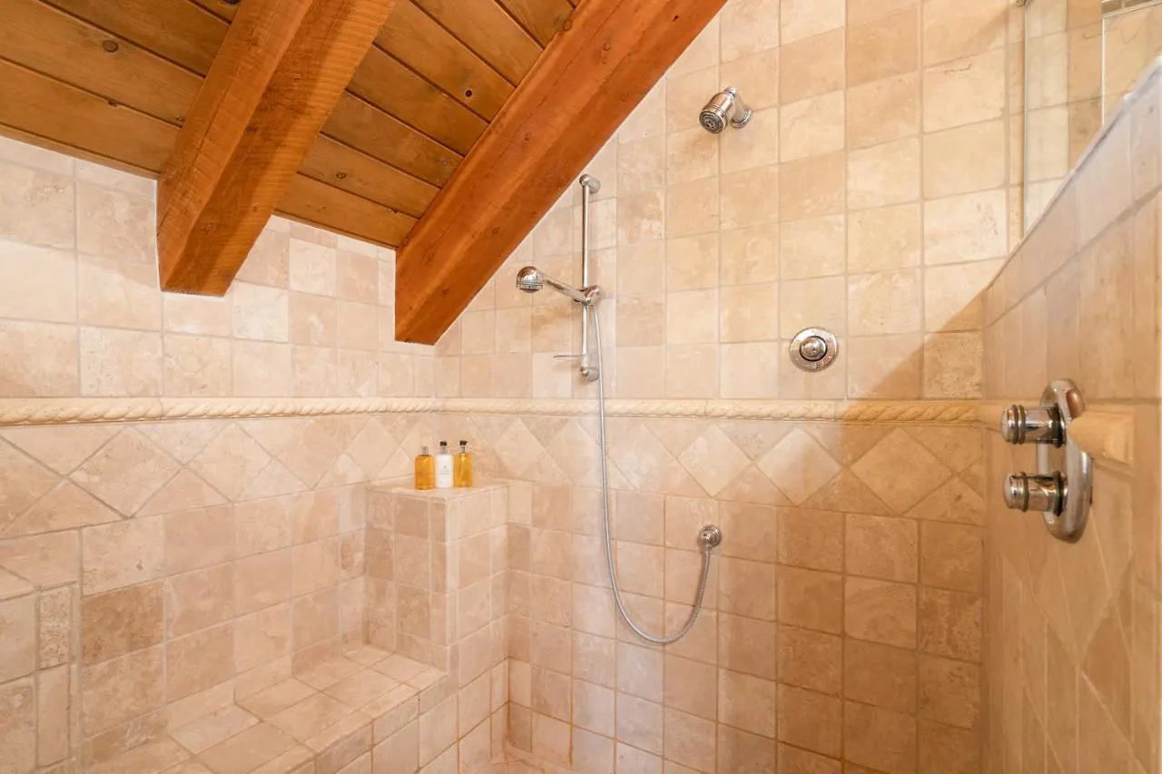 Quakey Lane 241 - Elk Holiday home *