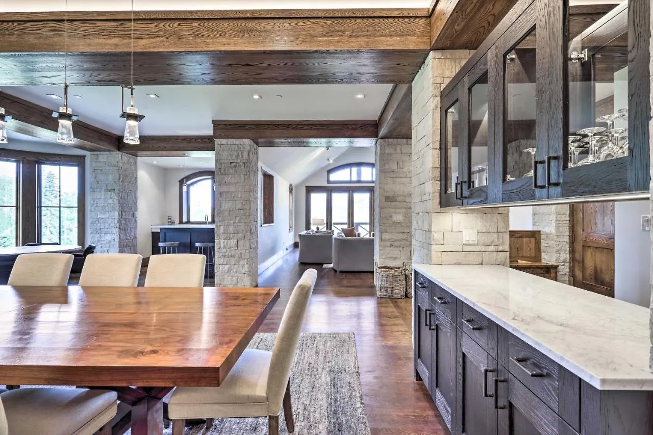 Luxurious Ski-inandski-out Penthouse! Telluride