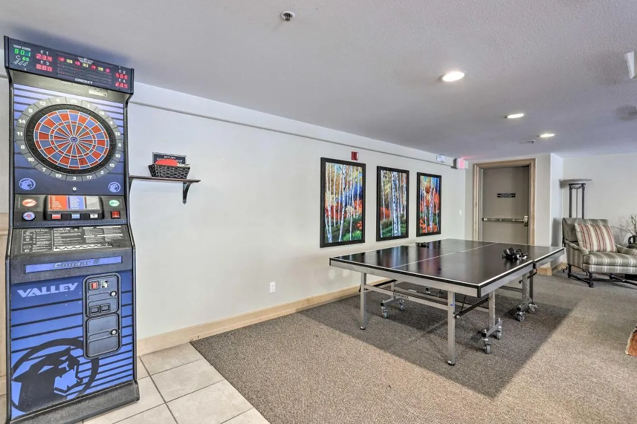 Apartment Luxurious Ski-inandski-out Penthouse! *