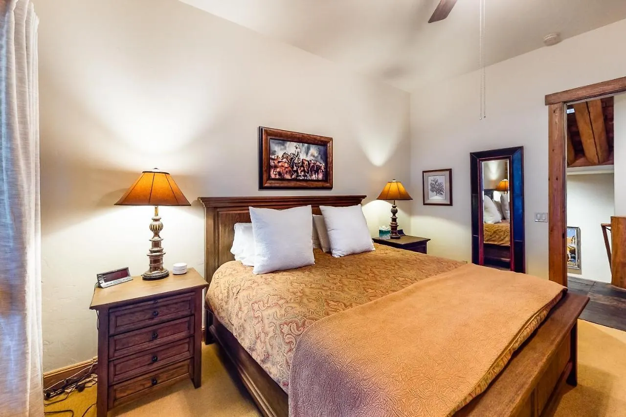 At Tristant 209 - San Sophia View Telluride