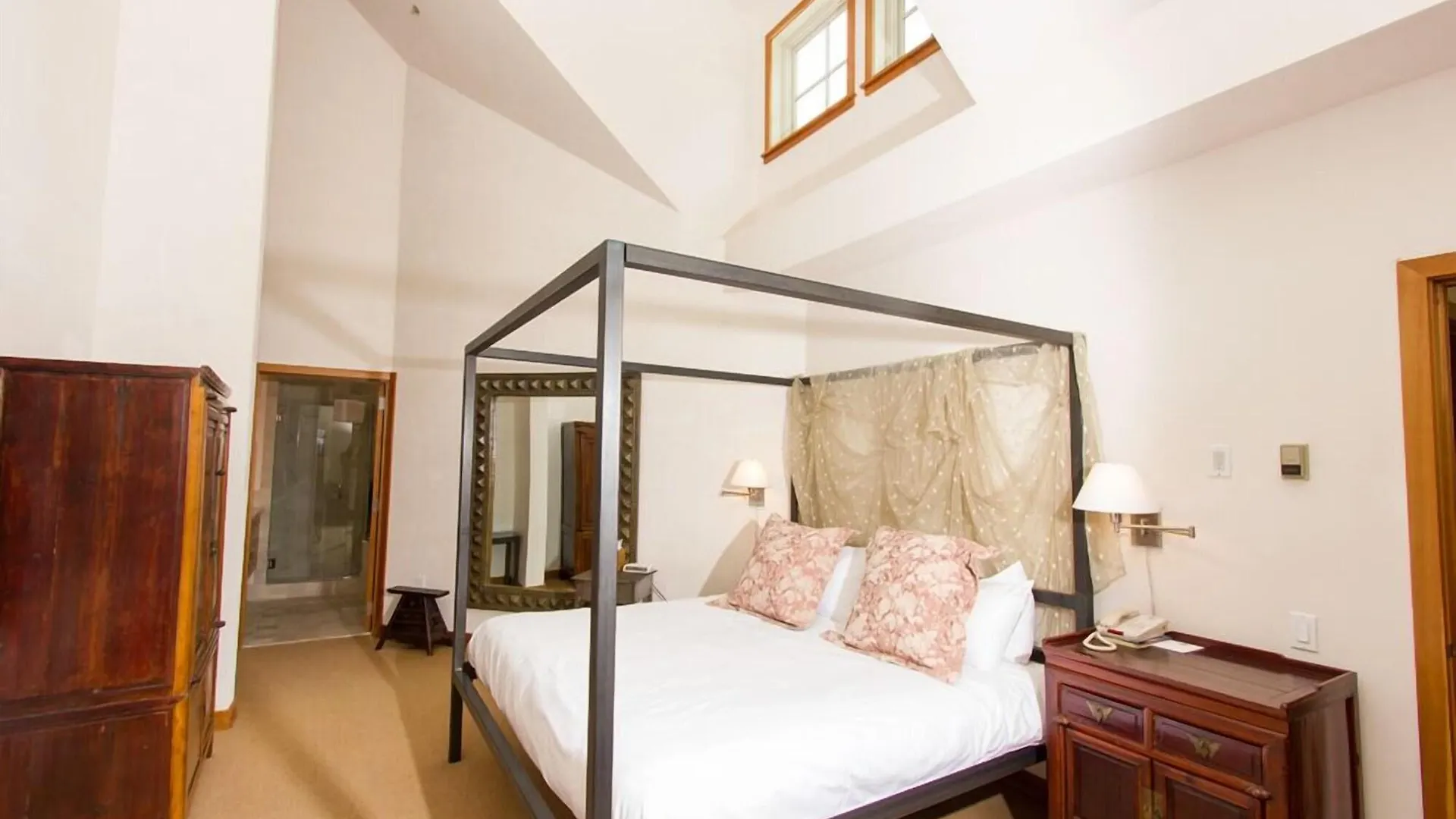 Hotel Camel's Garden 3*