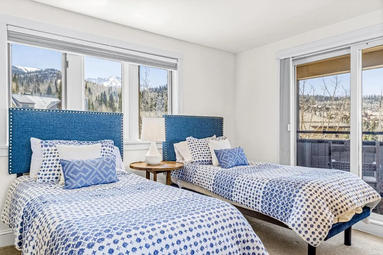Apartment Blue Mesa 6 - Snow Down
