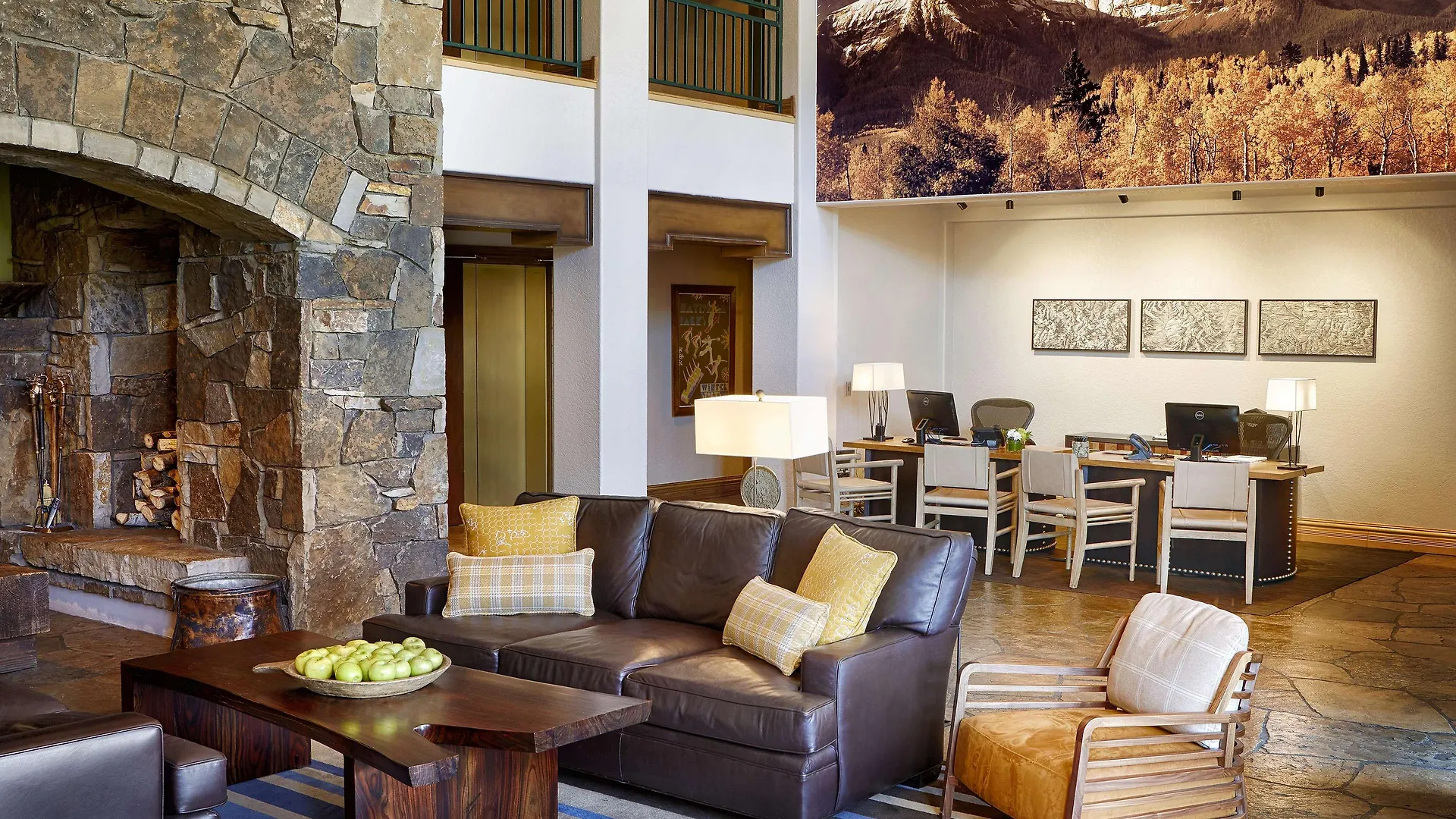 Lodge Fairmont Heritage Place, Franz Klammer *