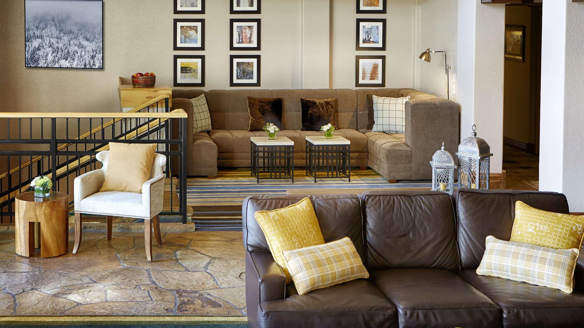 Fairmont Heritage Place, Franz Klammer Lodge