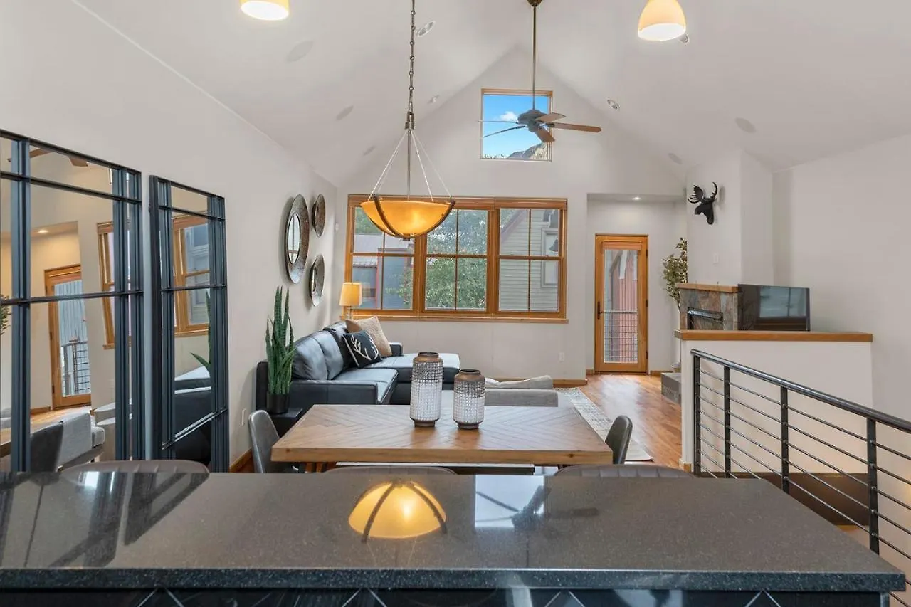 Holiday home 3br 3 1 2ba Center Of Everything New Listing On Our New Telluride