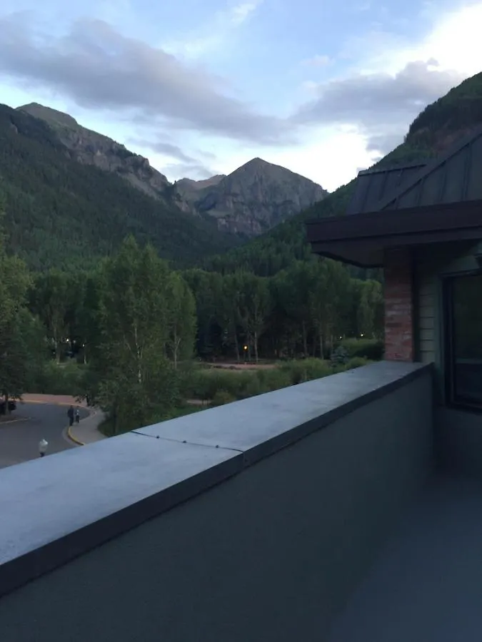 Penthouse *