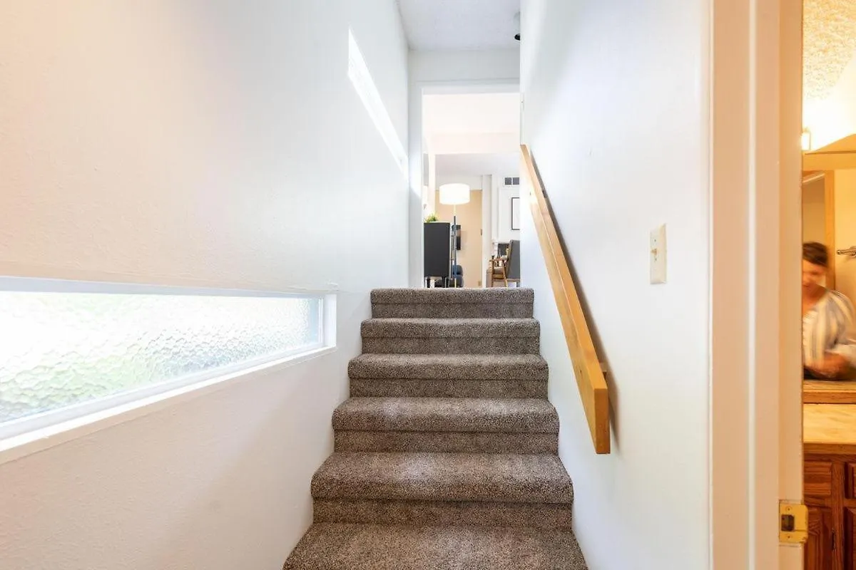 Apartment Space For All! Close To Lift 7, Fireplace, Hot Tub *