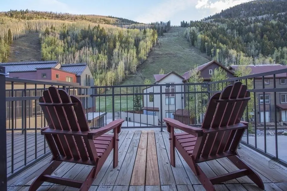 In Out Lift 7! Deck, Hot Tub, Garage Parking Apartment Telluride