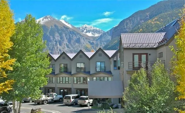 Apartment Chic, Modern - Walk Anywhere Viking 206 Telluride