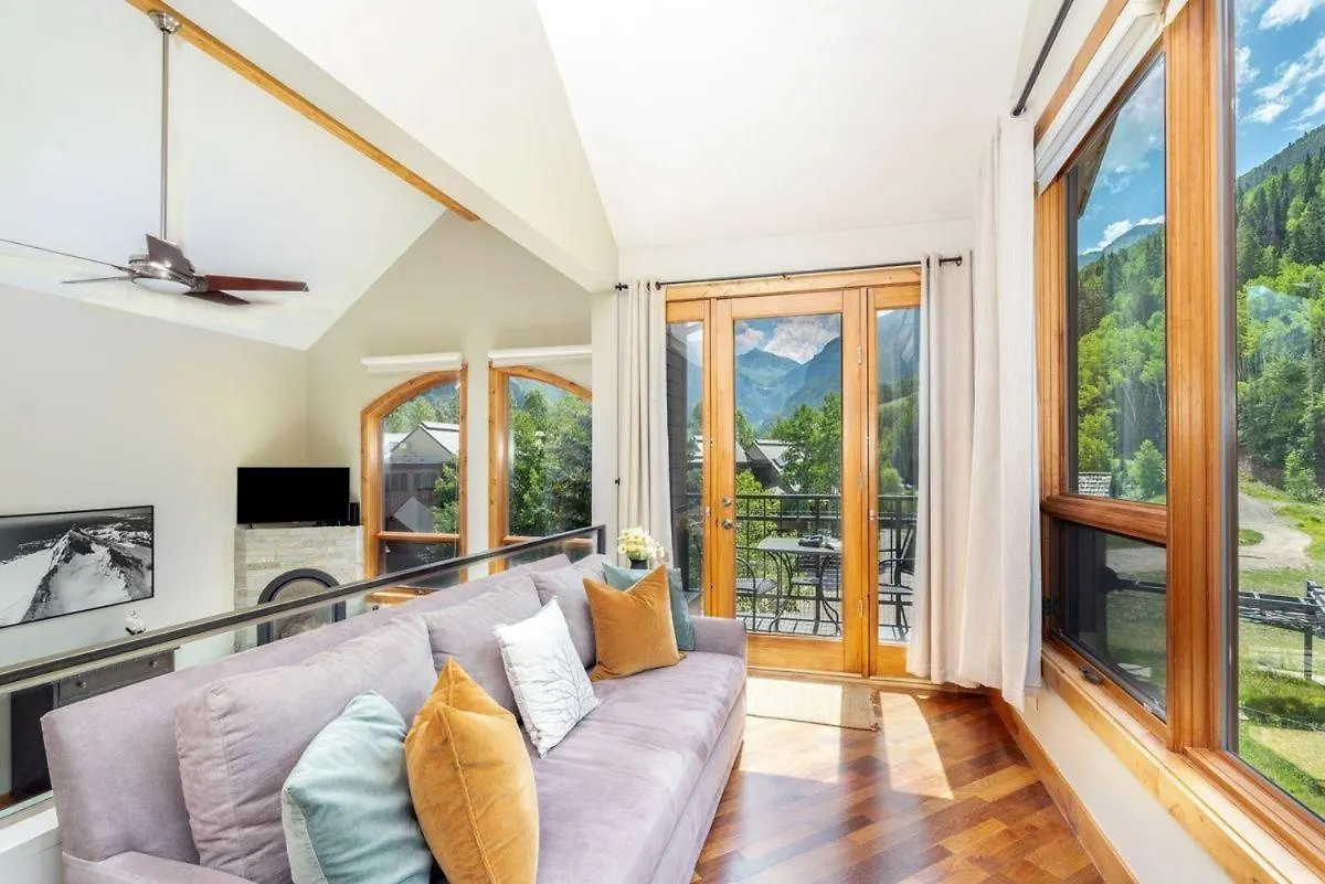 Apartment True In Out - Sun-drenched, Floor - Ajax Views, Deck, Garage Parking Telluride