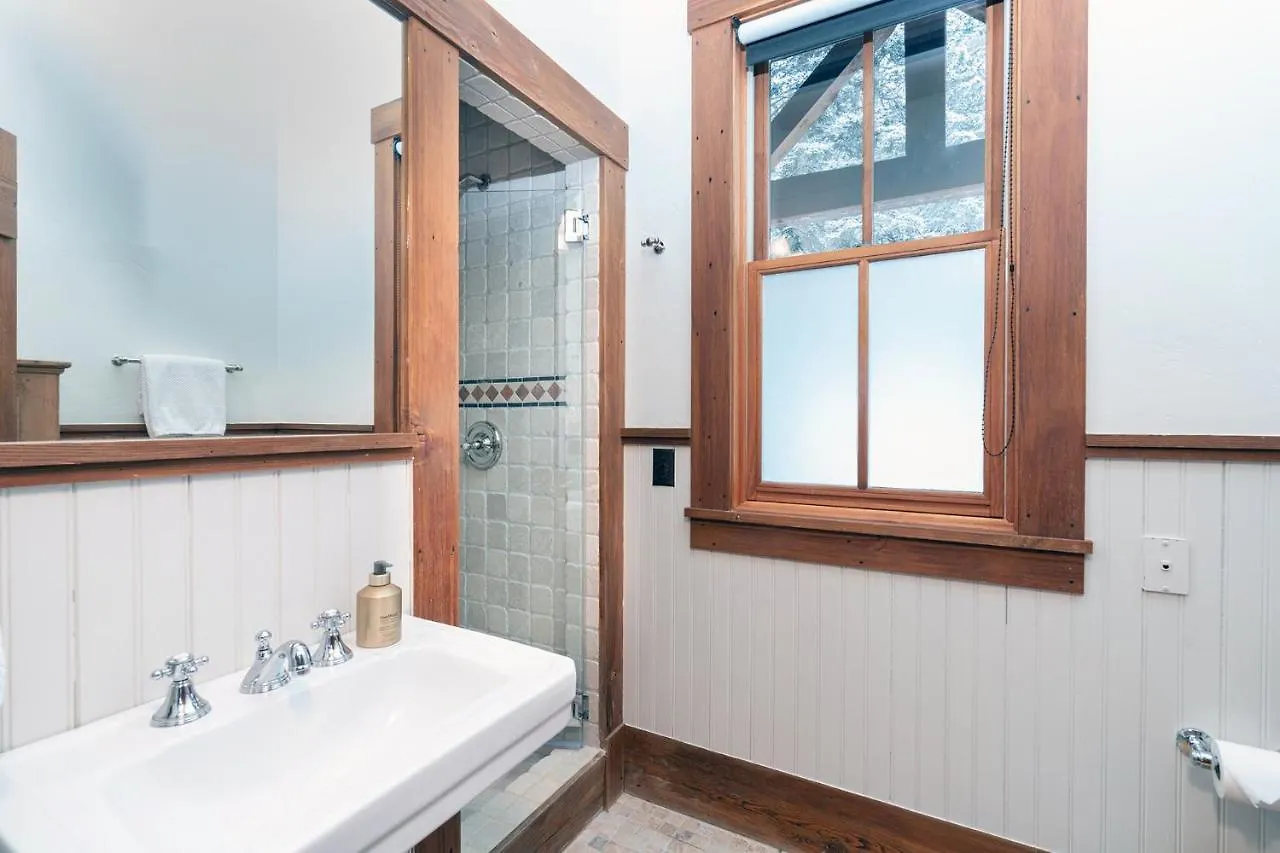 Holiday home Back Door In Out - Fireplace, Hot Tub, Huge Views - Alpine Luxury At Copper Hollow