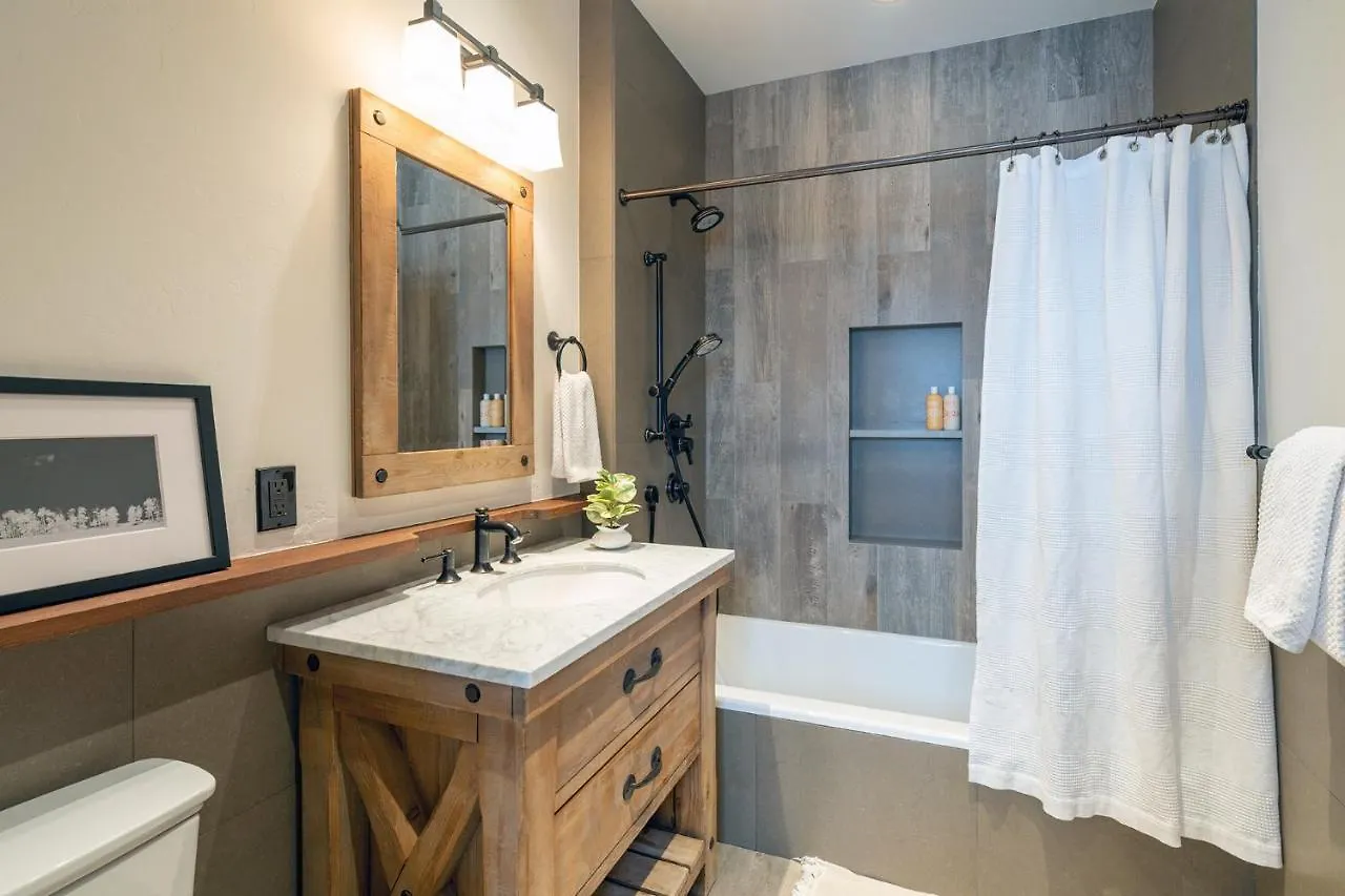 Back Door In Out - Fireplace, Hot Tub, Huge Views - Alpine Luxury At Copper Hollow Telluride