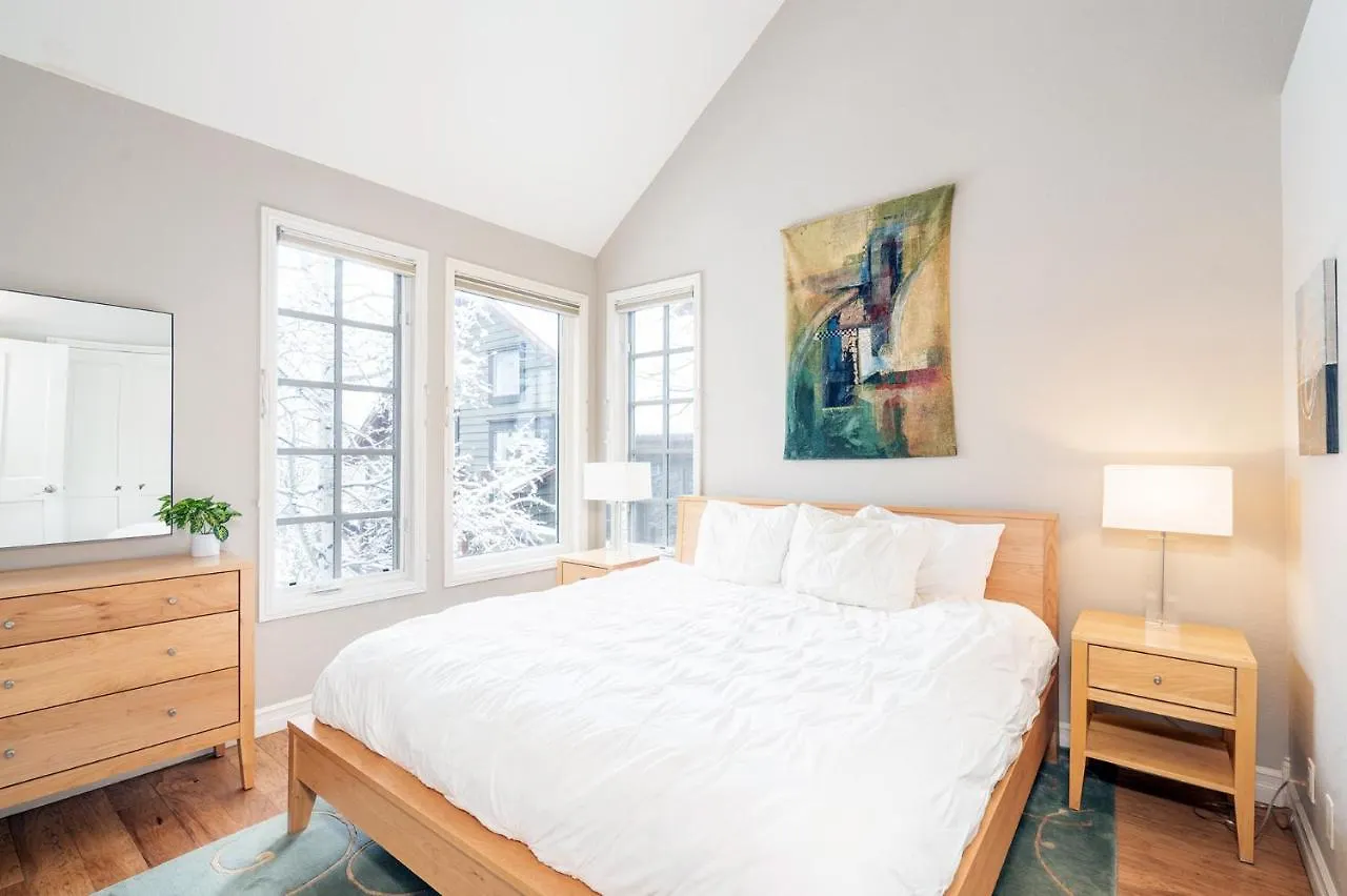 Slopeside Paradise Penthouse At Lift 7, Views, Fireplace, Deck, Hot Tub * Telluride