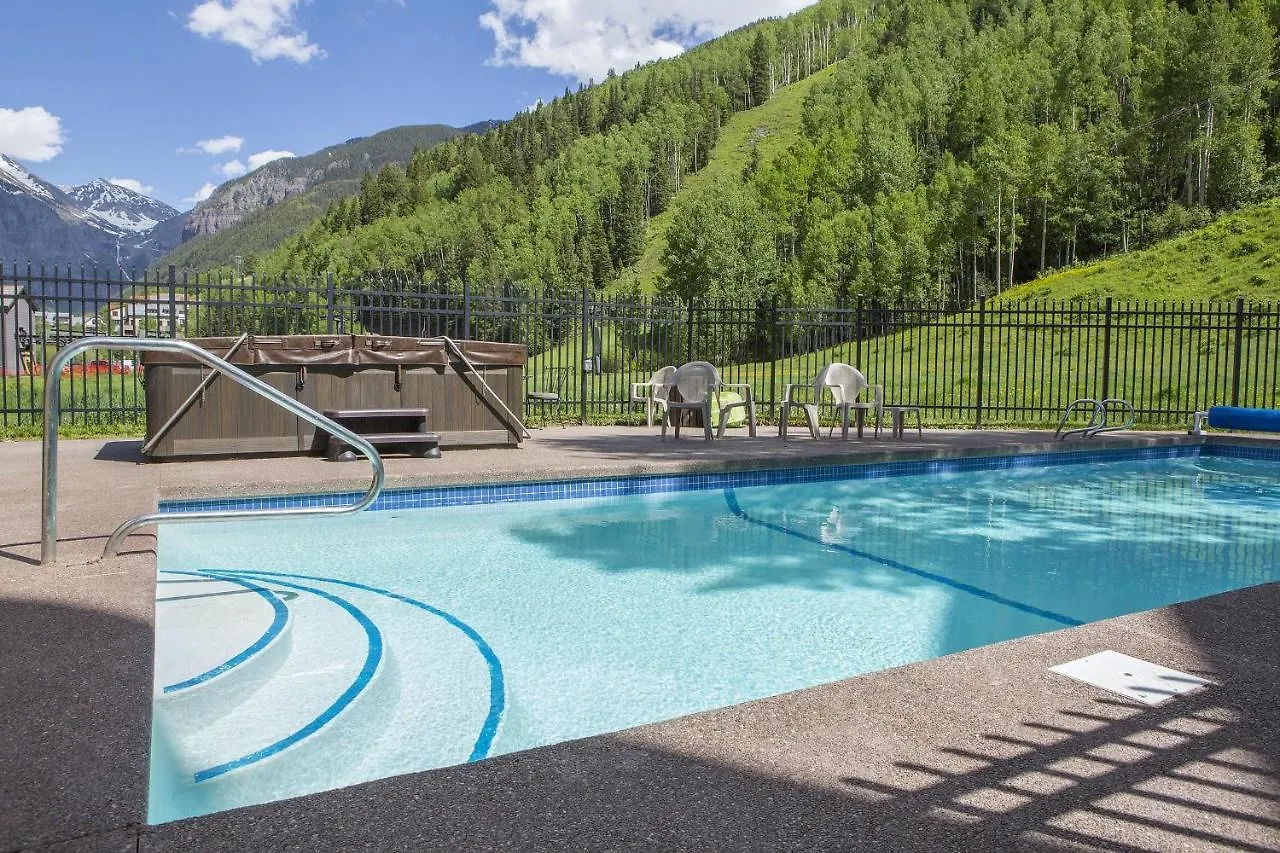 Apartment Slopeside Paradise Penthouse At Lift 7, Views, Fireplace, Deck, Hot Tub *