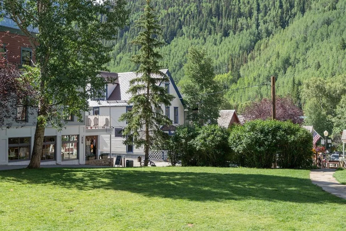 Apartment Style & Location! Steps To Gondola, Main Street, River *