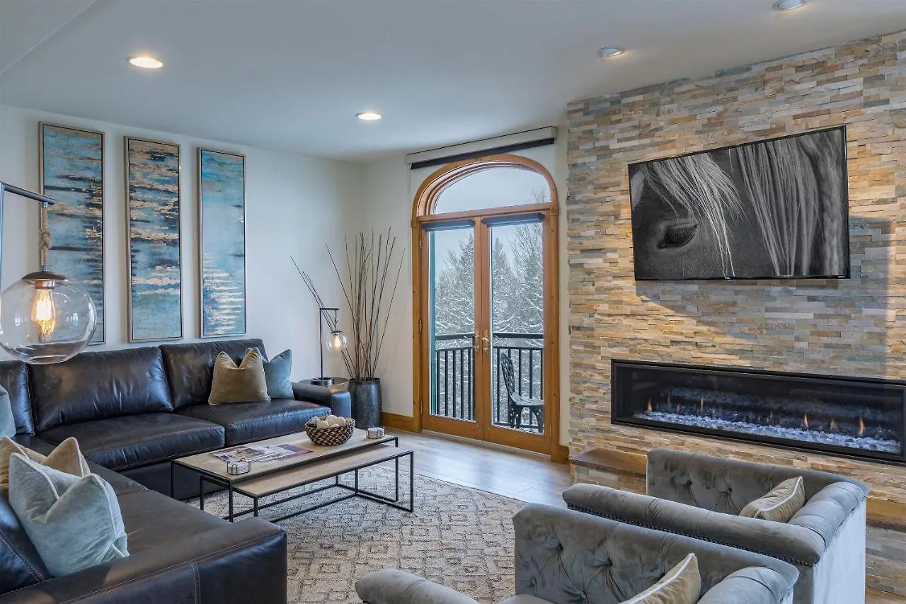 Bear Creek 410 By Alpine *