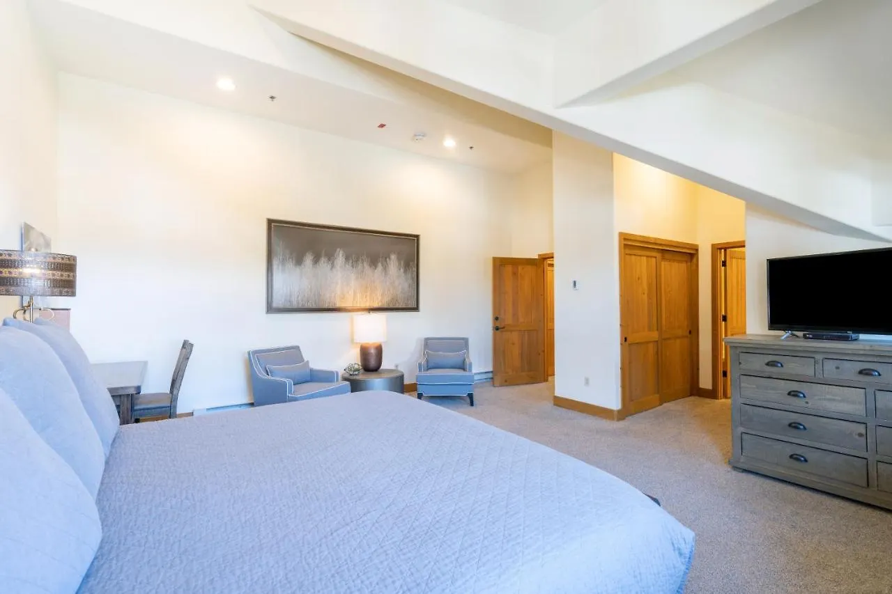 Bear Creek 410 By Alpine Telluride