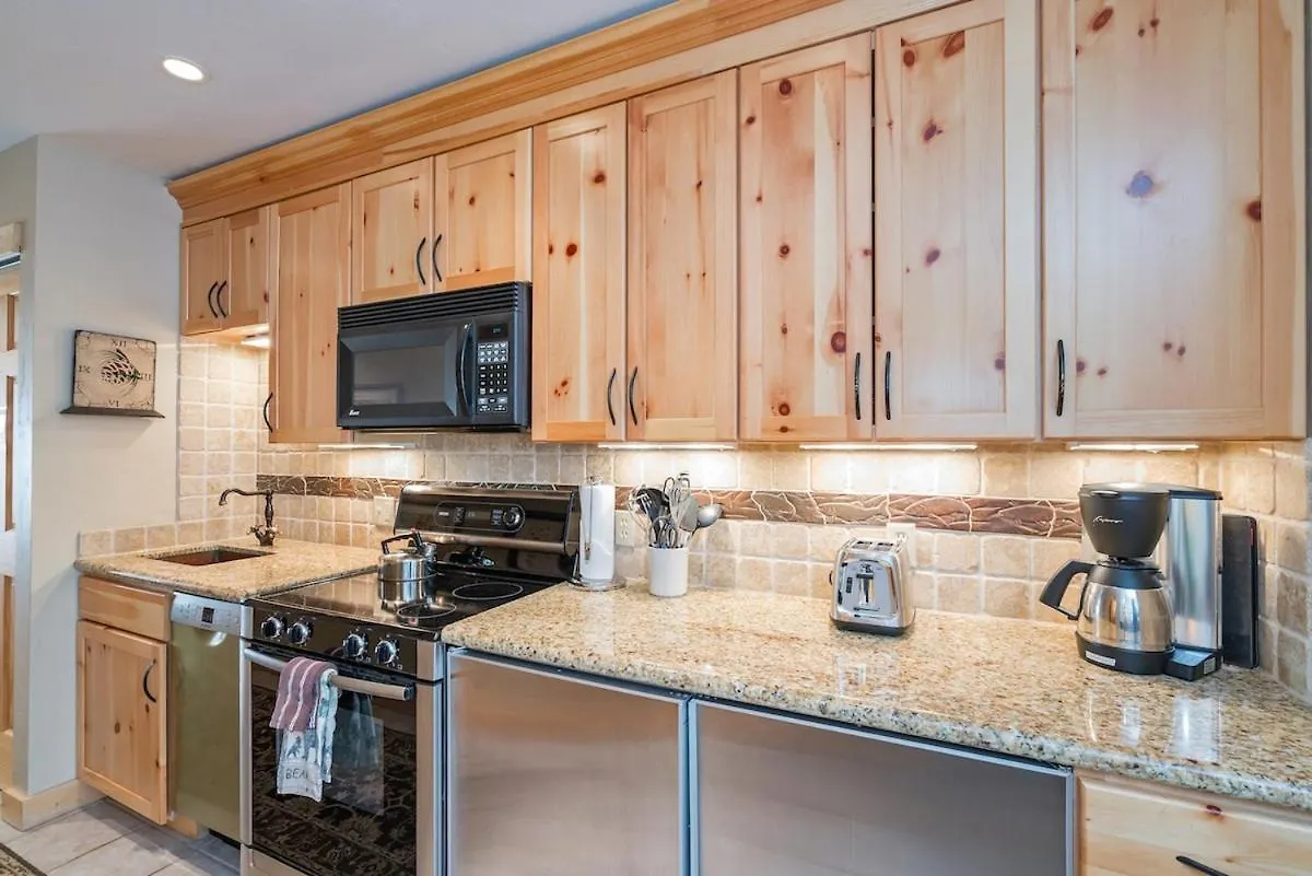 Riverside Condo, Walk Everywhere Viking 212 *