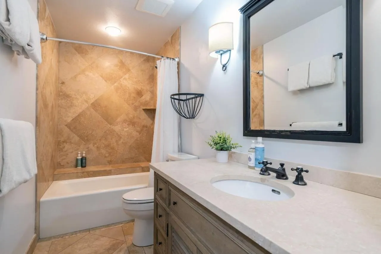 Mountain View Dream On River Trail - Hot Tub, Garage, Lift 7 In Out