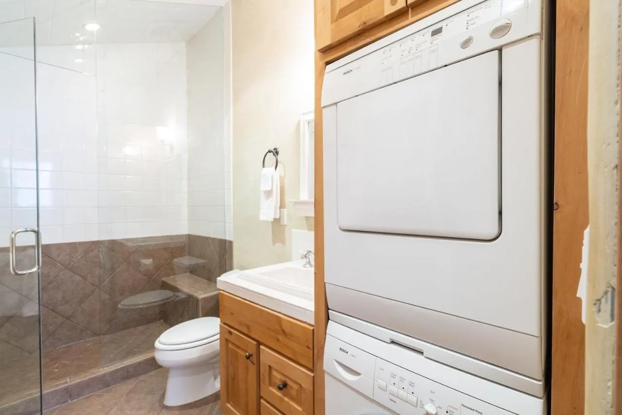 Life! Walk Or Shuttle To Lifts - Fireplace, Hot Tub *