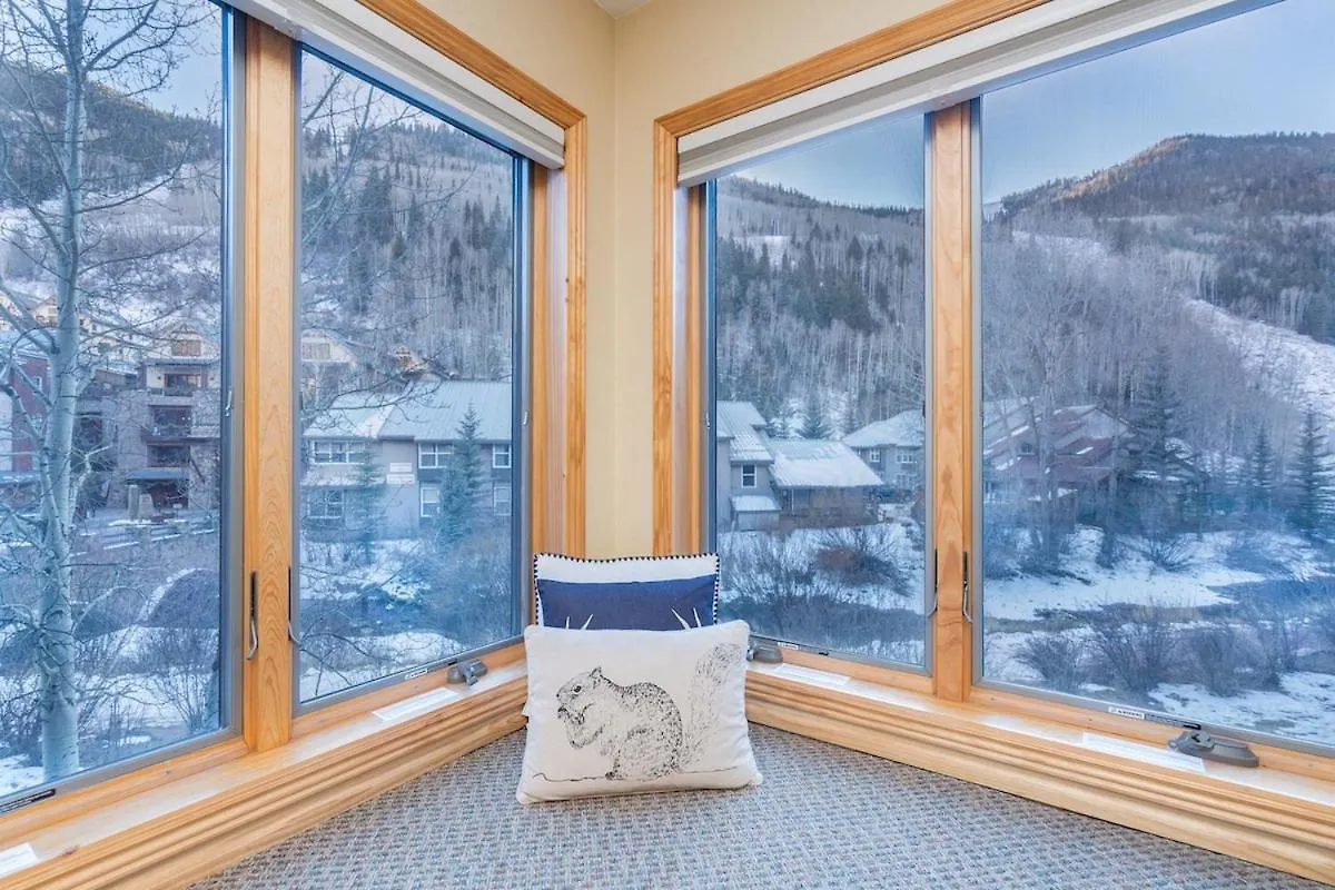 Riverfront, Blocks To - Mtn Views, Hot Tub At Viking 217 Apartment