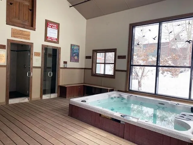 526 - A True Mountain Retreat In Beautiful Town, *