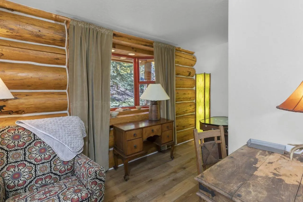 Holiday home Sneffels *