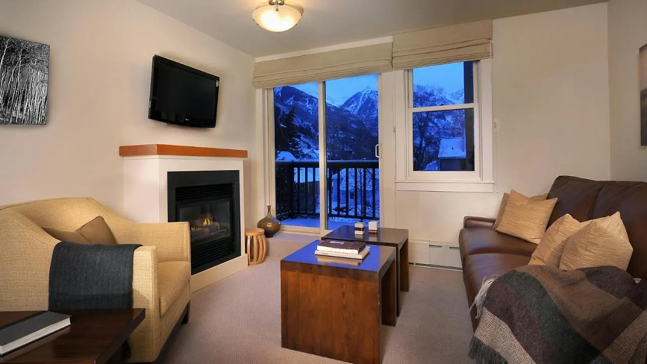 Columbia Hotel