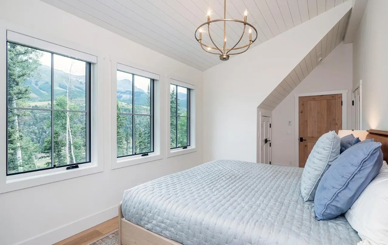 Overlook House Holiday home *