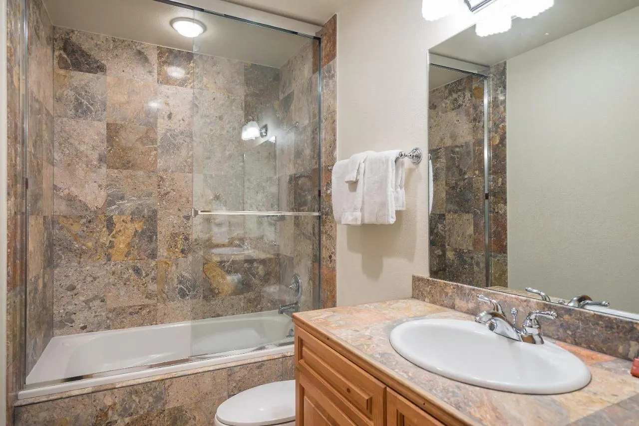 Apartment Bear Creek 109 By Alpine