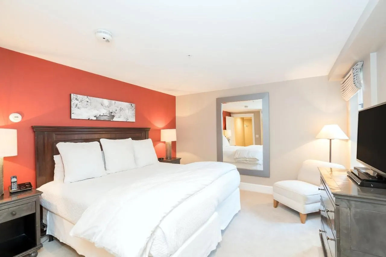 River Club 302 By Alpine