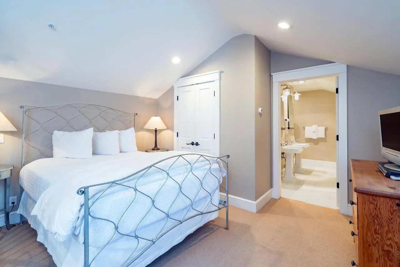 River Club 307 By Alpine