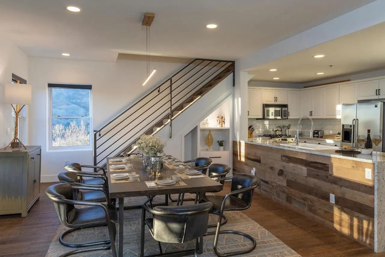 Bear Creek 412 By Alpine