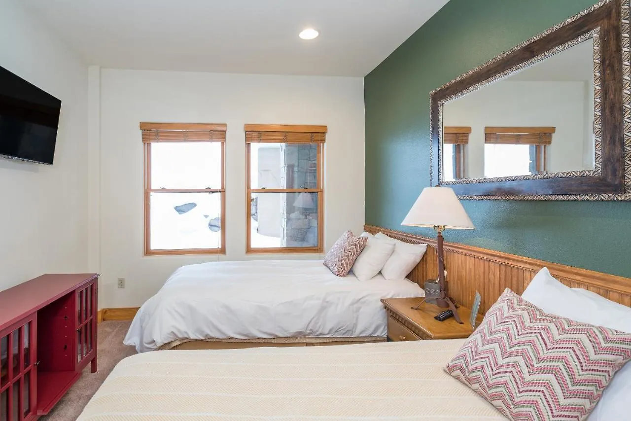 Apartment Bear Creek 203a By Alpine