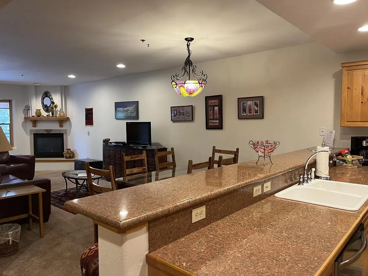 Bear Creek 108a By Alpine Apartment