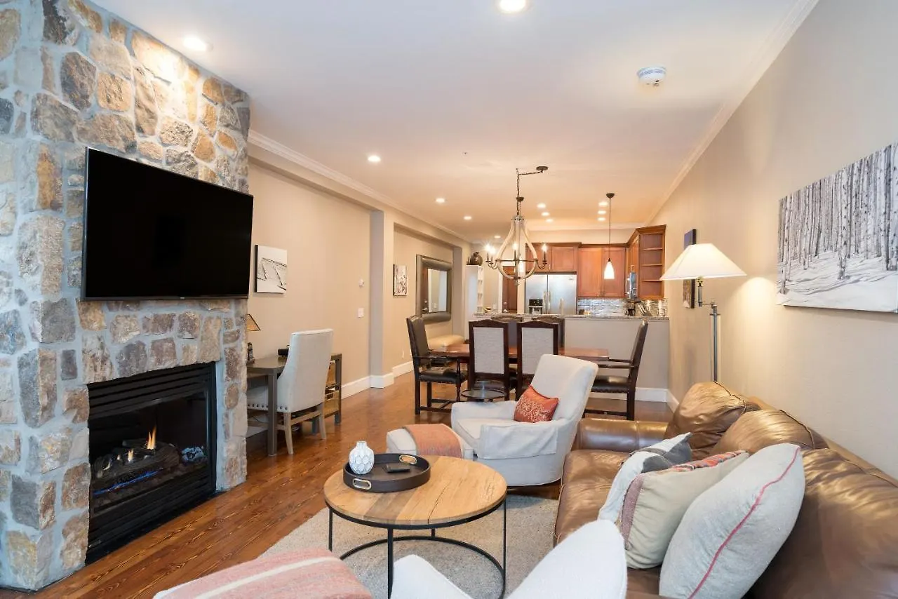 River Club 207 By Alpine Apartment