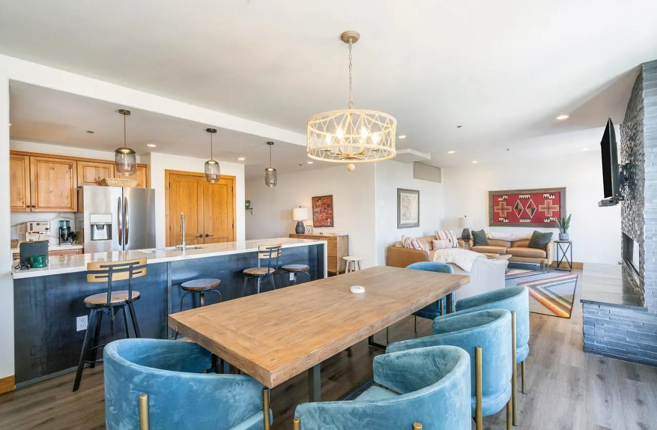 Bear Creek 408 By Alpine *
