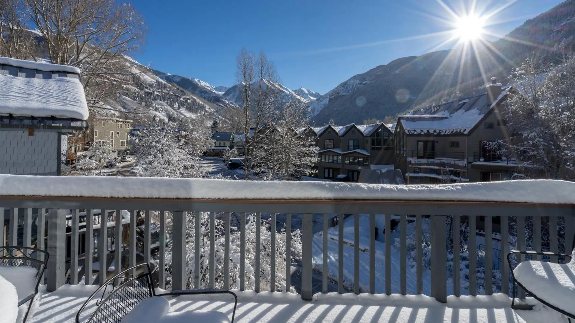 Three Bedroom Boasts Great Views Of The Area!
