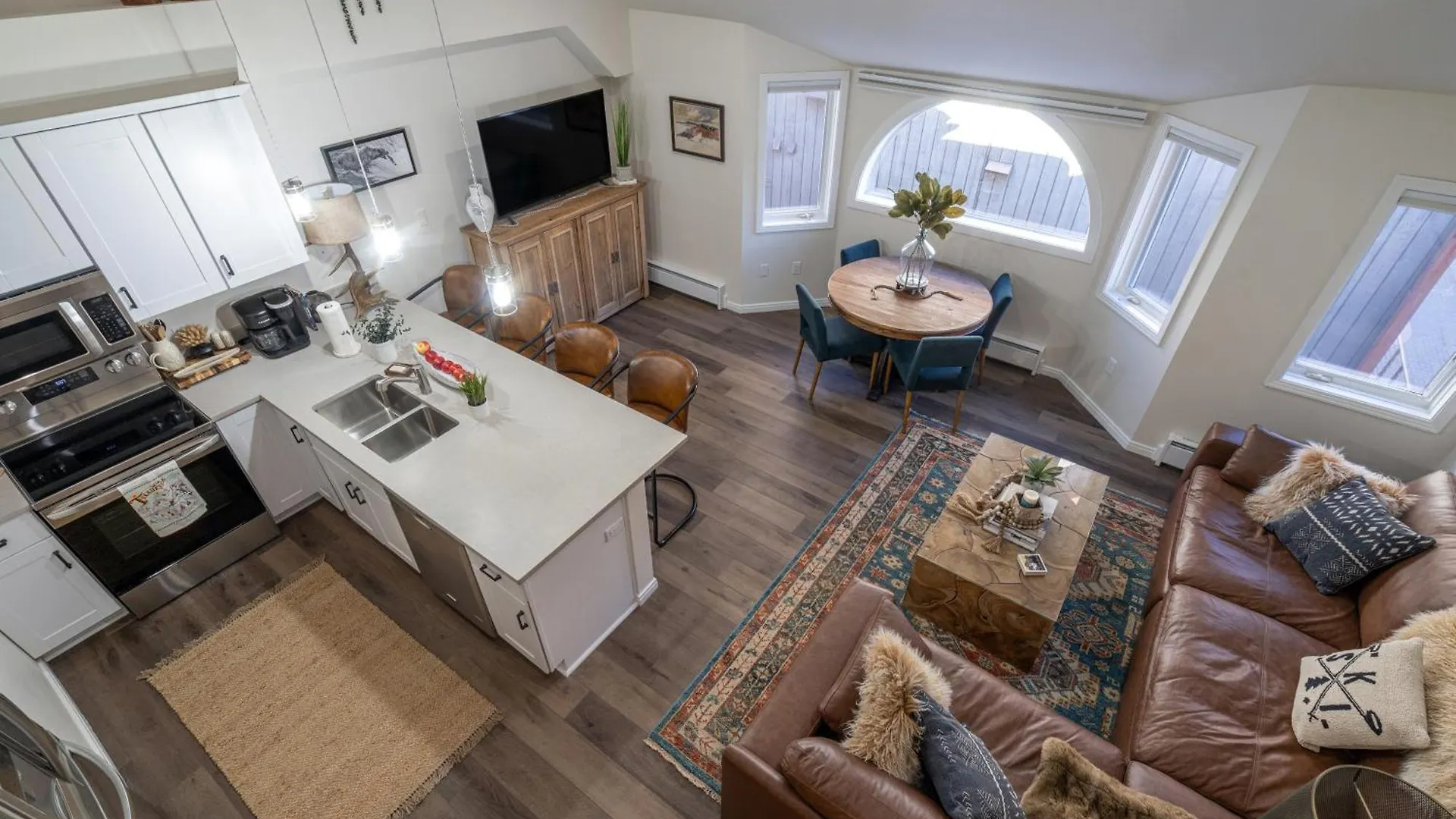 Newly Remodeled 2nd Floor Lulu Holiday home Telluride